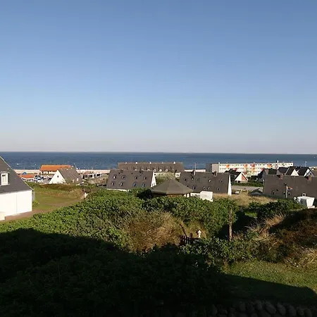 Hues Auert Tharep, 3 Hörnum